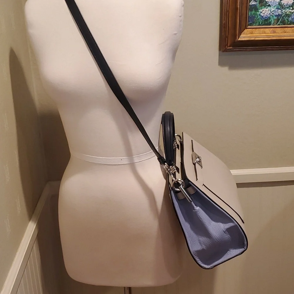 Like NEW Coach colorblock Lane Carryall